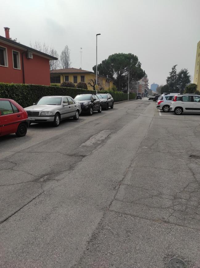 Bilocale Padova Zona Strategica Lejlighed Eksteriør billede